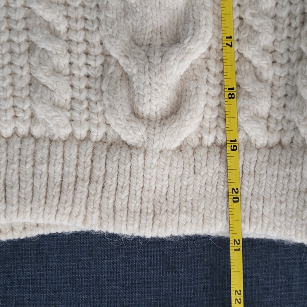 Zara Cream Soft Cable Knit Chunky V Neck Sweater - Picture 7 of 7